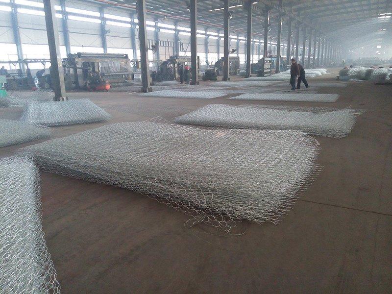 鋅鋁合金雷諾護(hù)墊